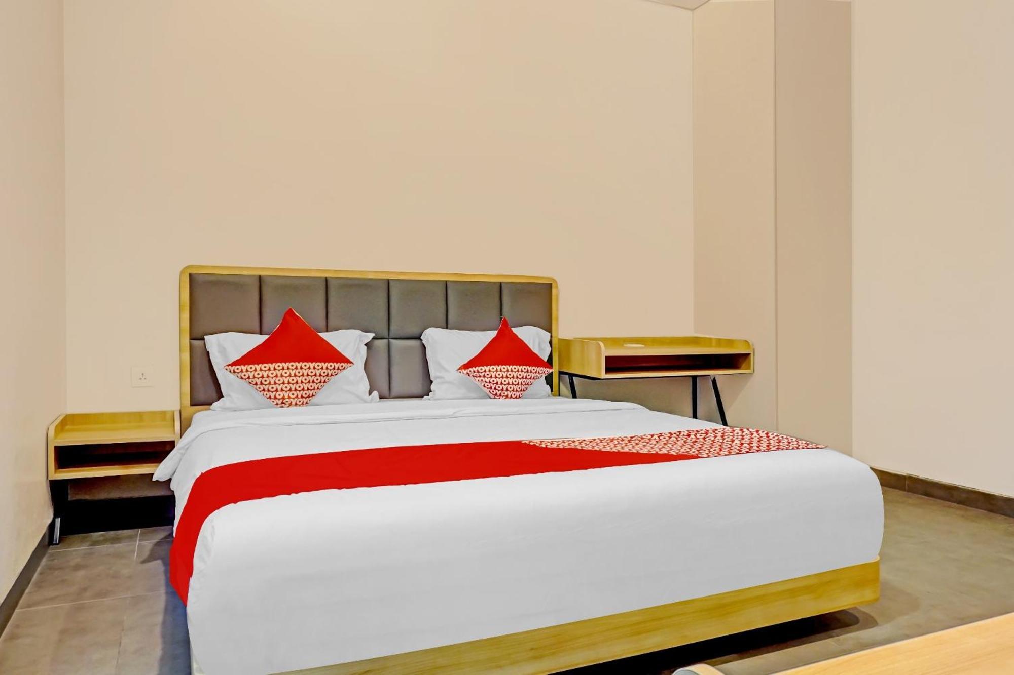 Super Oyo Capital O 90635 Tango Juliet Residence 자카르타 외부 사진