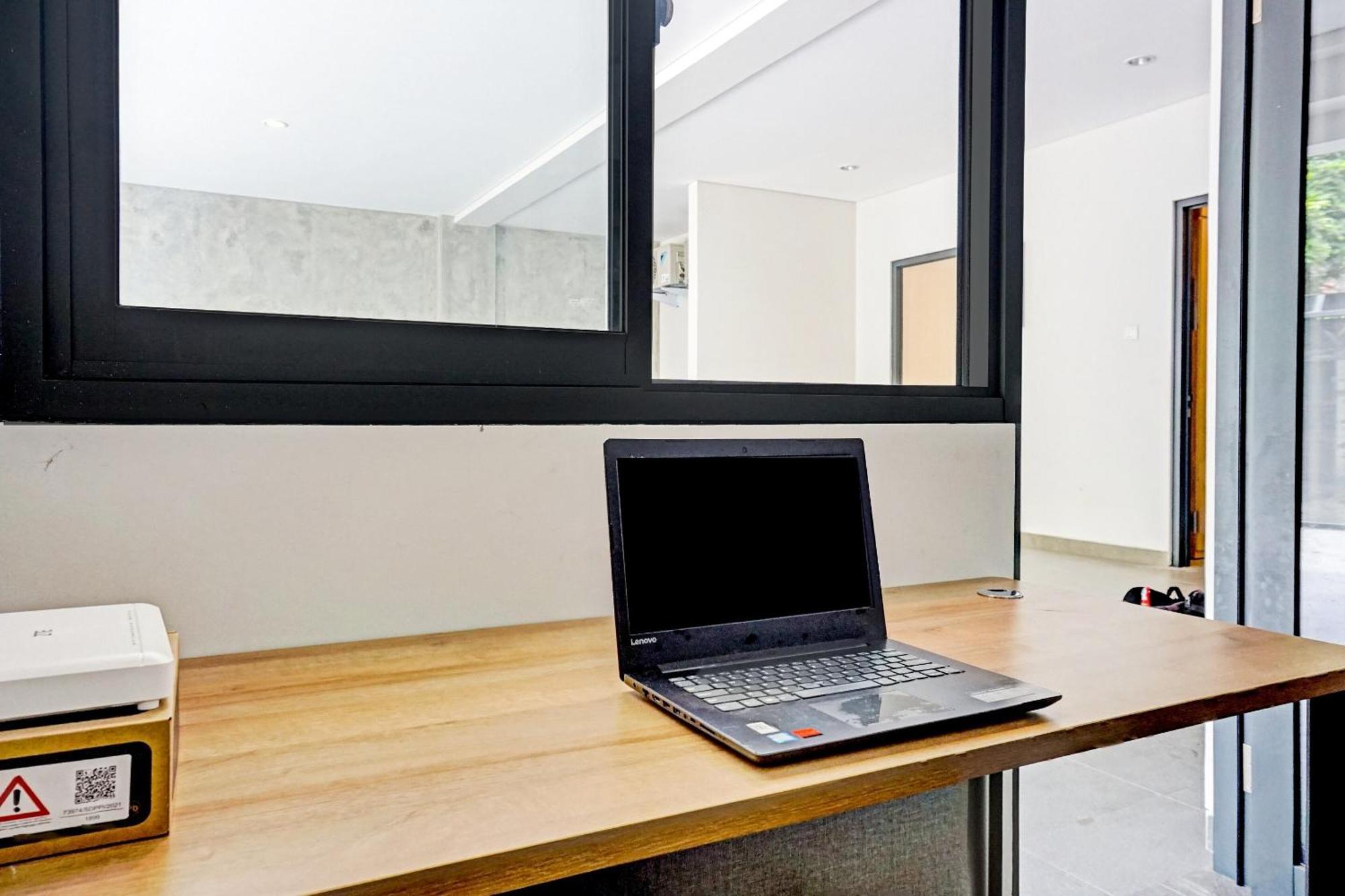 Super Oyo Capital O 90635 Tango Juliet Residence 자카르타 외부 사진